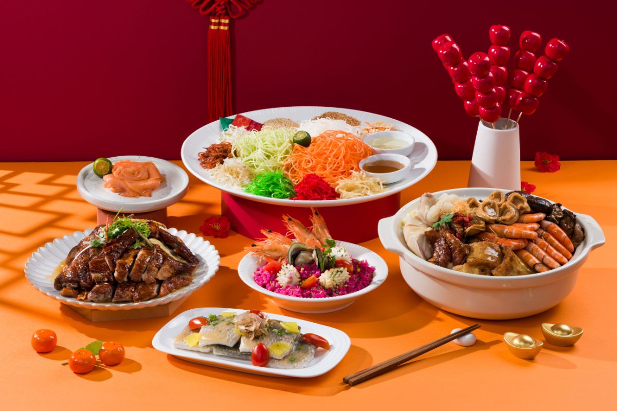 Golden Prosperity Full Buffet Catering Setup