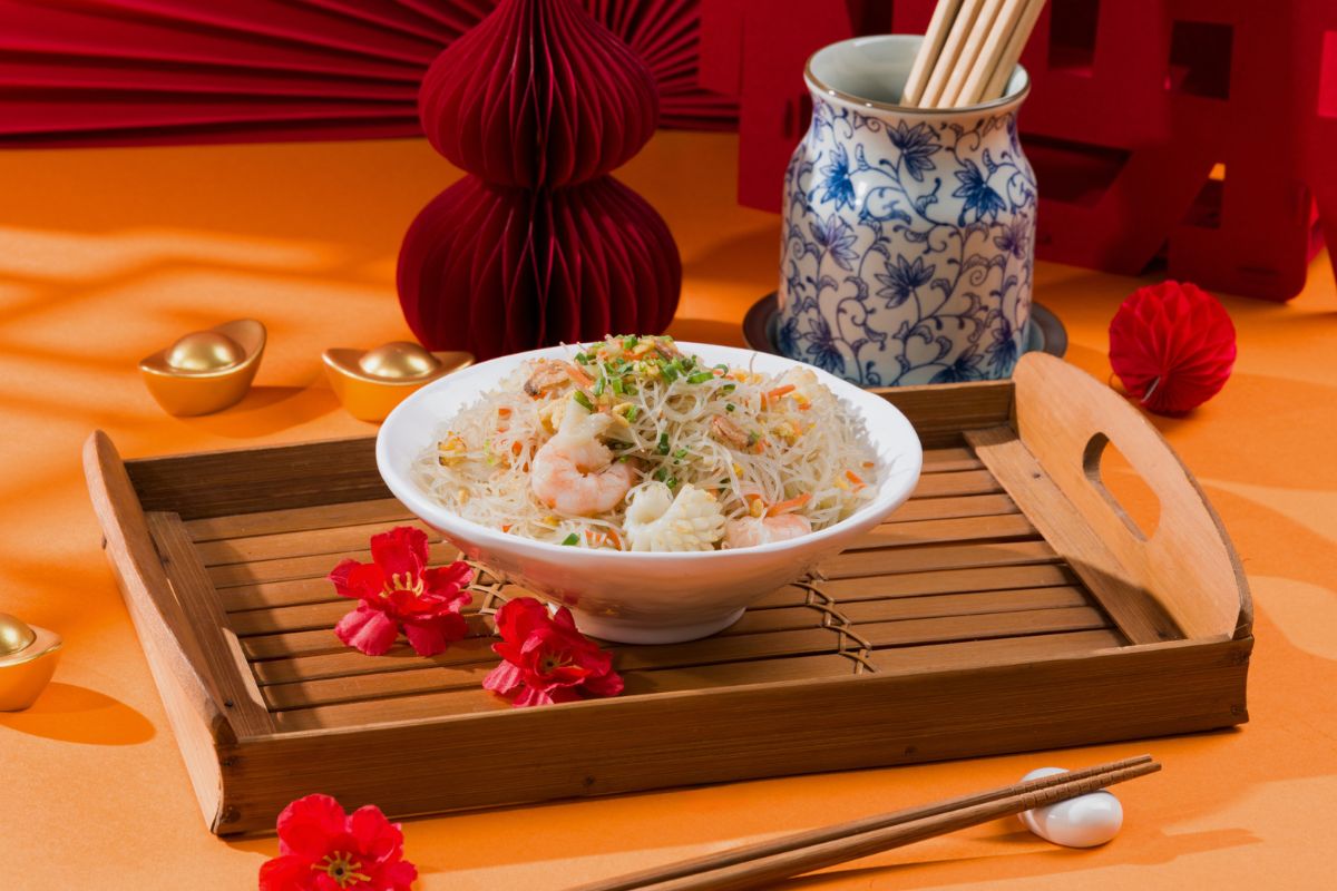 Golden Prosperity Self Heating Mini Buffet Catering